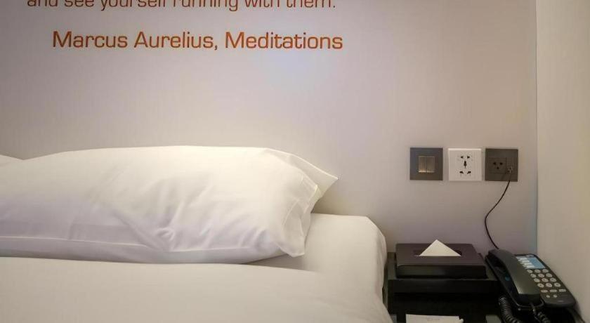 Mood Hotel Паттайя Экстерьер фото